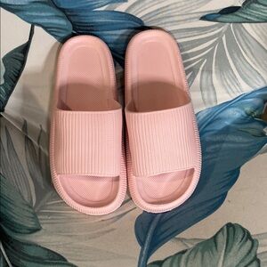 NWT Pink Slide Sandals